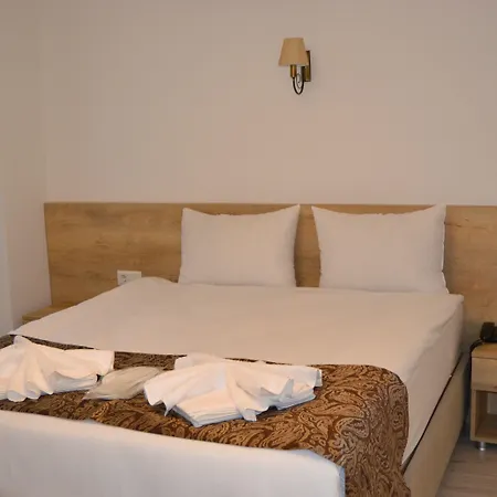 Loren Hotel&suites Hotel 5*