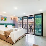 Loren Hotel&suites Hotel 5*