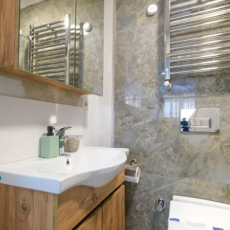 Loren Hotel&suites Hotel