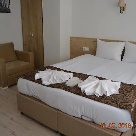 Loren Hotel&suites