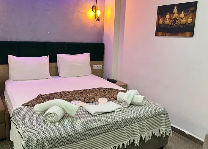 Отель Loren Hotel&suites