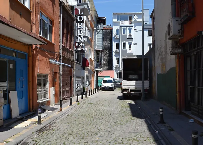 Loren Hotel&suites Отель