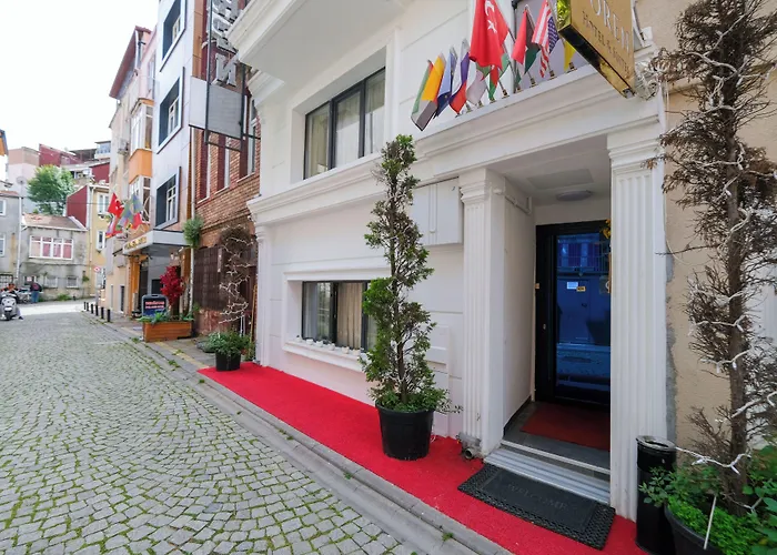 Отель Loren Hotel&suites 5*