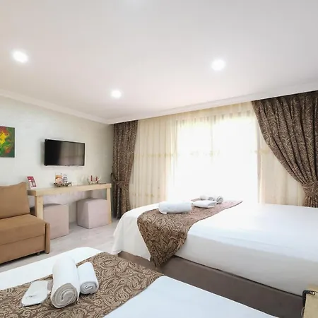 Loren Hotel&suites ホテル イスタンブール